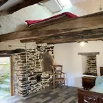 La Grange De Jean Et Claude * Barre-des-Cévennes